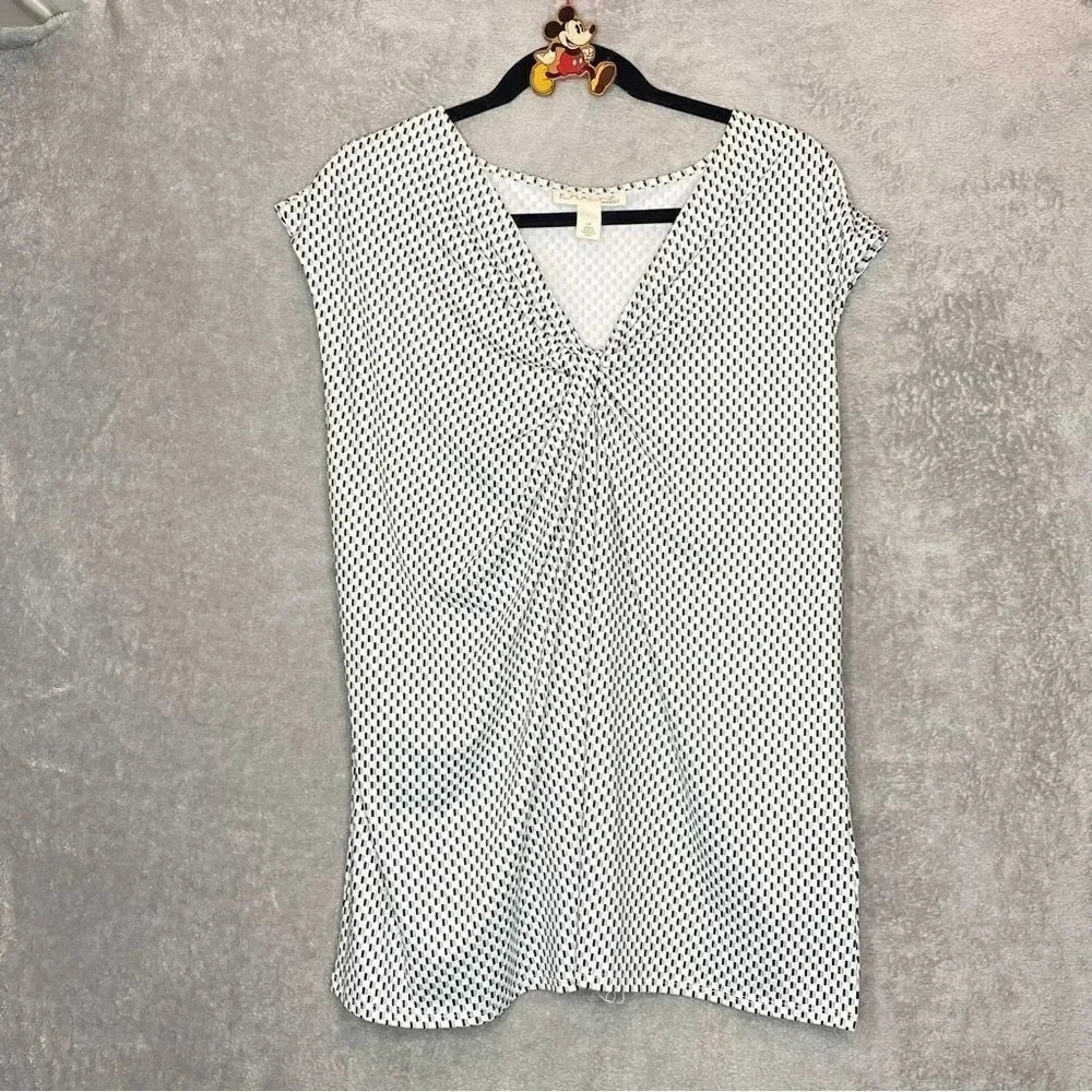 Emailne 1X Top‎ Shirt White Geometric Cap Sleeve V Neck Ruffled Stretch P16